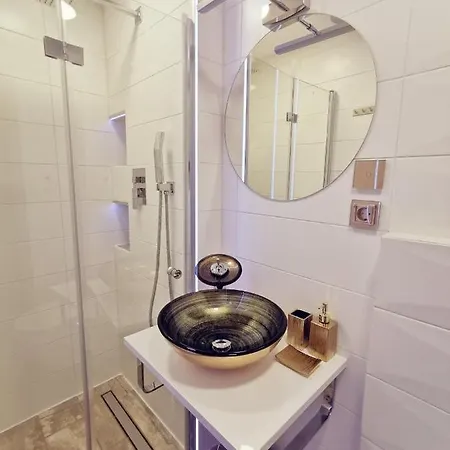 Krysia 50 M Do Morza 民宿 米兹多洛杰