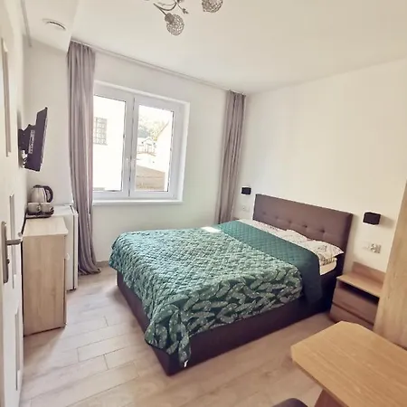 Krysia 50 M Do Morza 米兹多洛杰