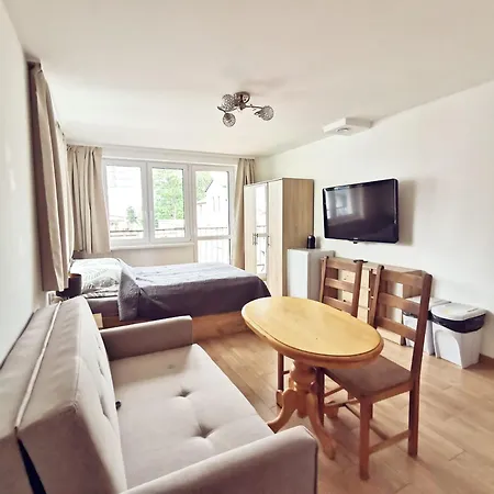 民宿 Krysia 50 M Do Morza 米兹多洛杰