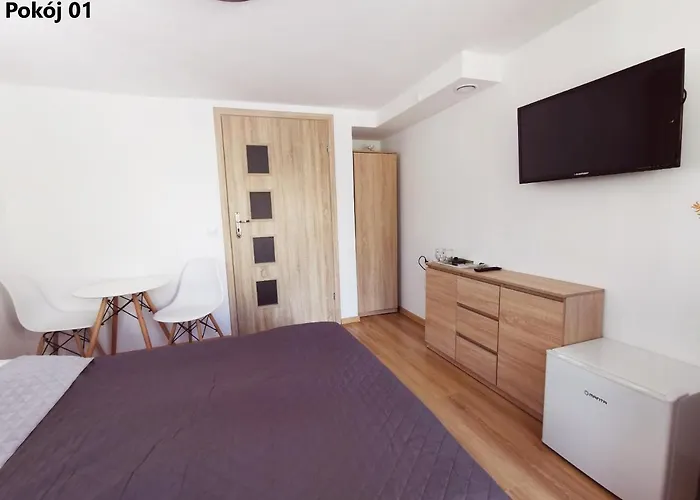 ホームステイ Krysia 50 M Do Morza ミエンジズドロイェ