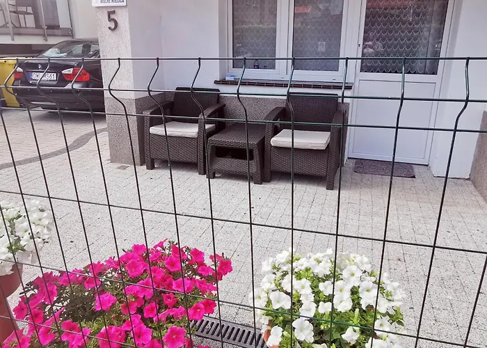 ホームステイ Krysia 50 M Do Morza ミエンジズドロイェ